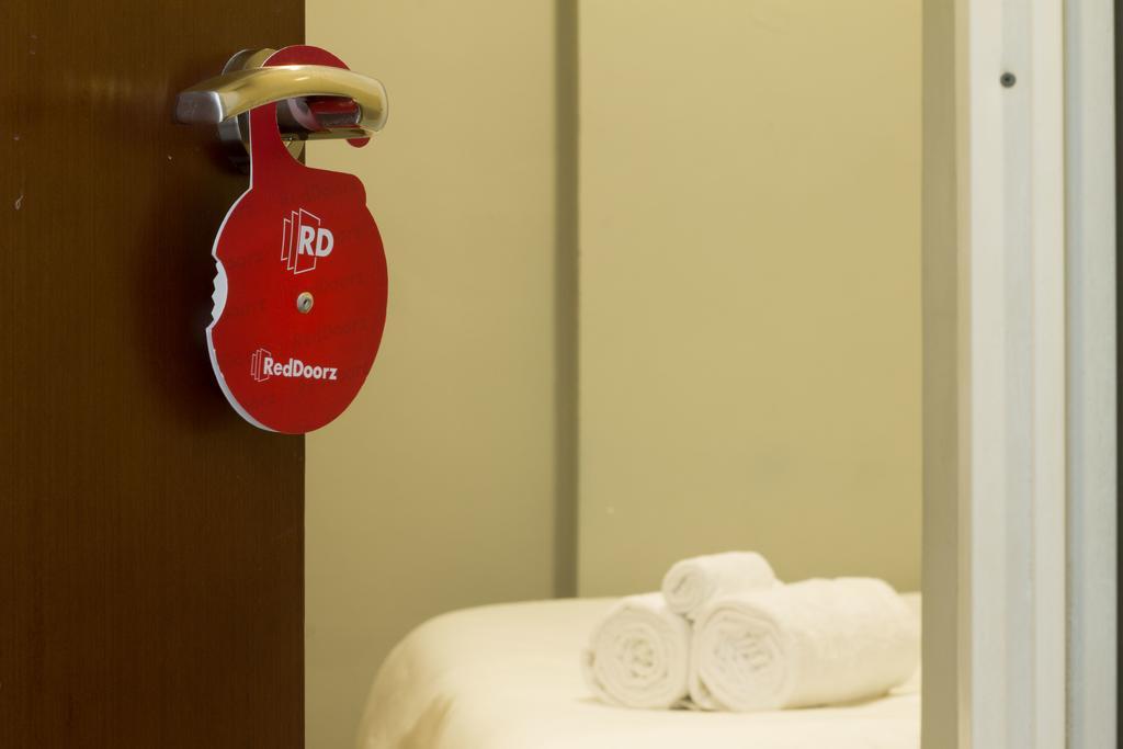 Reddoorz @ Klender Ξενοδοχείο Τζακάρτα Εξωτερικό φωτογραφία